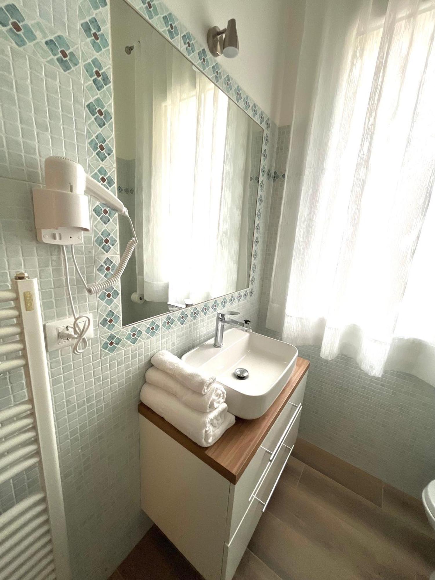 Airoldi Palace Apartment Chioggia Extérieur photo